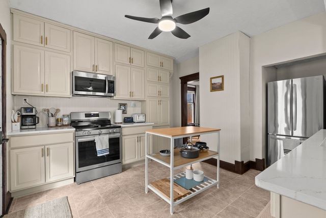 48 Grange, Lexington, OH 44904