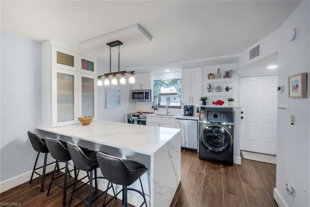 1023 Anglers CV E505, MARCO ISLAND, FL 34145 — photo 5