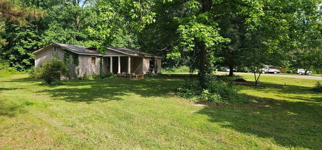 302 WHIPPOORWILL CIR, Millington, TN 38053