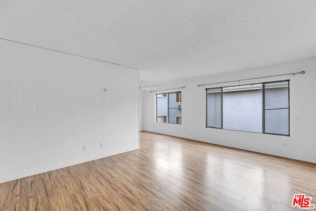 1800 N Harvard Boulevard 21, Los Angeles, CA 90027