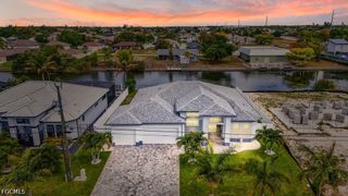 21 SW 21st ST, Cape Coral, FL 33991