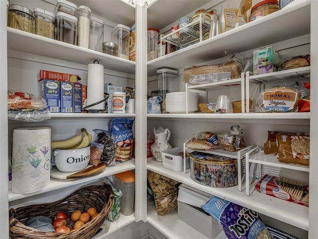 3509 Sadie Drive, Yukon, OK 73099