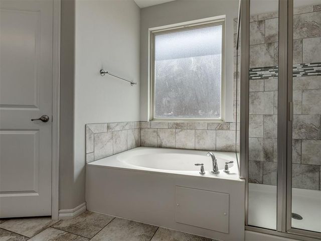 3509 Sadie Drive, Yukon, OK 73099