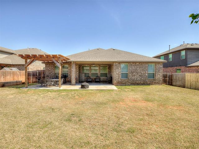 3509 Sadie Drive, Yukon, OK 73099