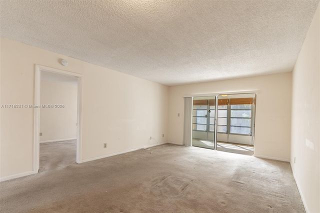 6051 NW 61st Ave 307, Tamarac, FL 33319