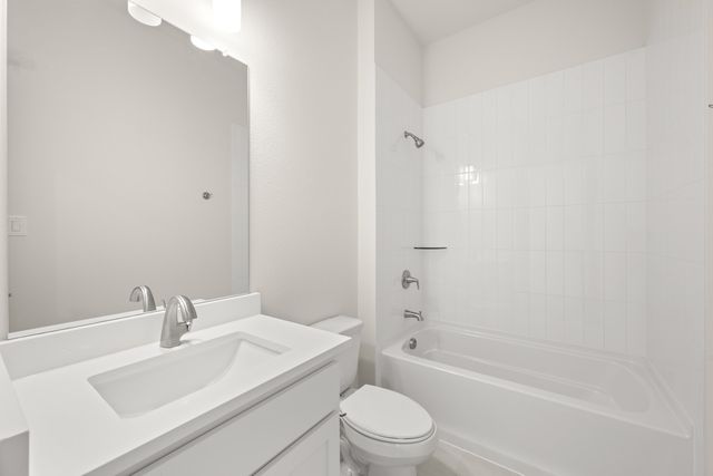 633 Bunchberry Street, Justin, TX 76247