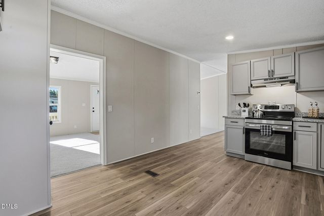 209 Huck Finn Court, Hope Mills, NC 28348