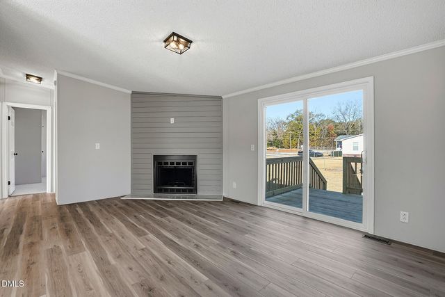 209 Huck Finn Court, Hope Mills, NC 28348