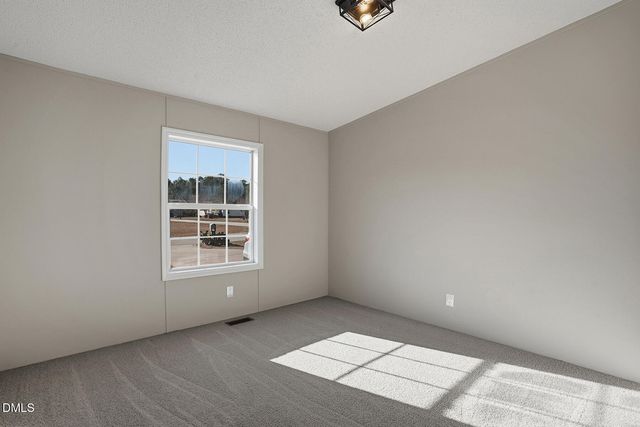 209 Huck Finn Court, Hope Mills, NC 28348