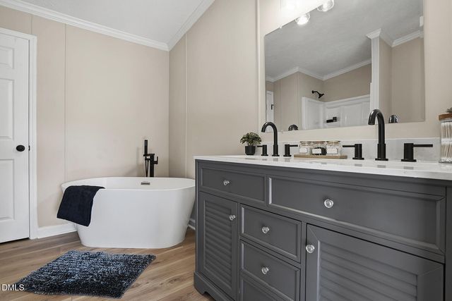 209 Huck Finn Court, Hope Mills, NC 28348