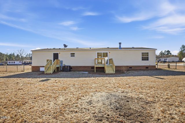 209 Huck Finn Court, Hope Mills, NC 28348