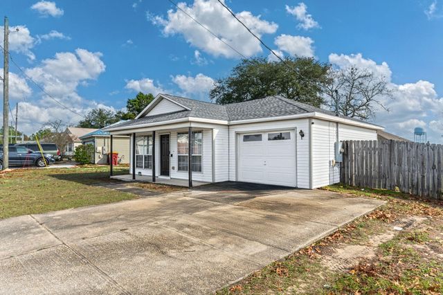 114 Wild Horse Drive, Crestview, FL 32536