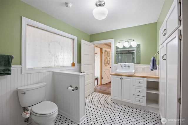 529 Lower Sunnyslope Road, Wenatchee, WA 98801