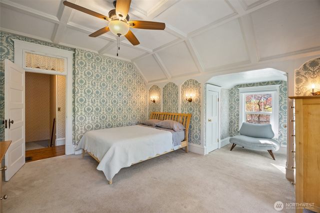 529 Lower Sunnyslope Road, Wenatchee, WA 98801