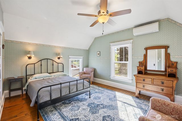 529 Lower Sunnyslope Road, Wenatchee, WA 98801