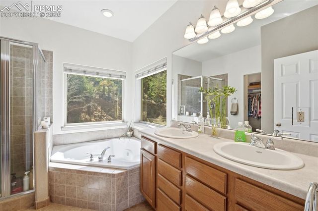 6070 Big Horn Road, Manitou Springs, CO 80829