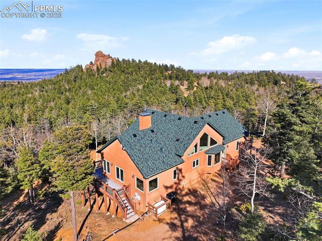 6070 Big Horn Road, Manitou Springs, CO 80829