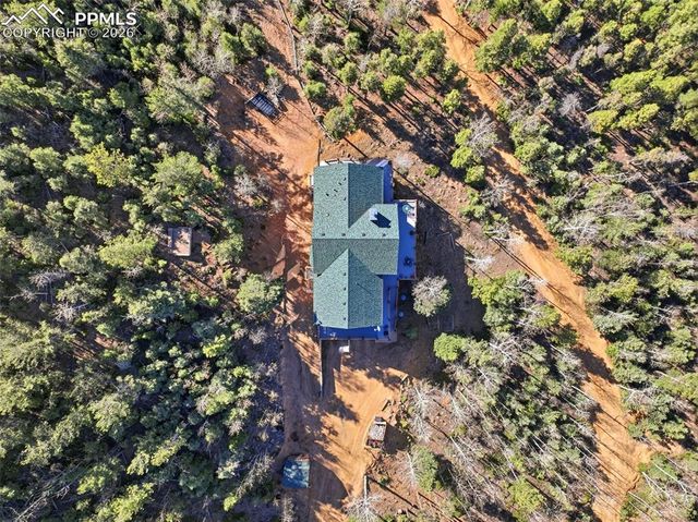 6070 Big Horn Road, Manitou Springs, CO 80829