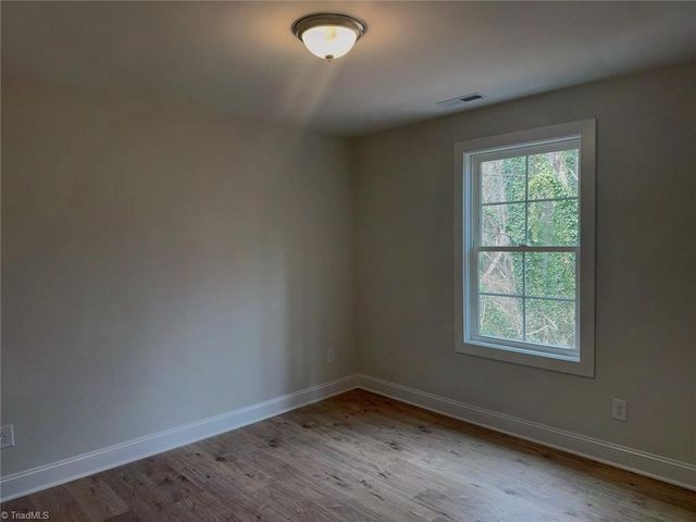 2901 Weisner Court, Winston-salem, NC 27127