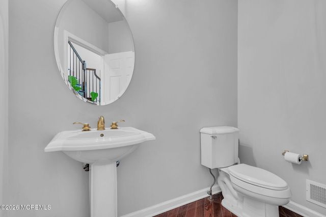 12 Vicari Way, Little Egg Harbor, NJ 08087