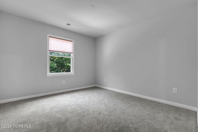 12 Vicari Way, Little Egg Harbor, NJ 08087