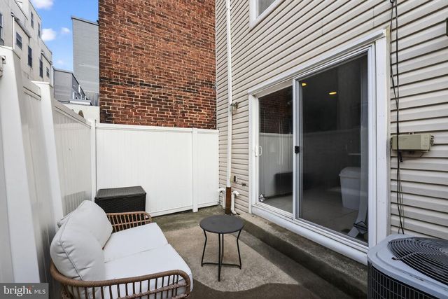 2314 E CABOT ST, Philadelphia, PA 19125