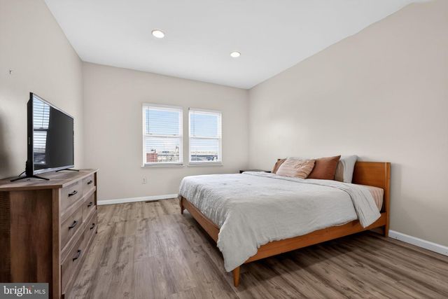 2314 E CABOT ST, Philadelphia, PA 19125