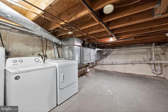 2314 E CABOT ST, Philadelphia, PA 19125