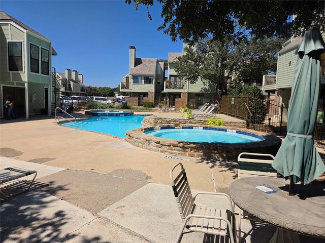 3117 Sondra Drive 103, Fort Worth, TX 76107