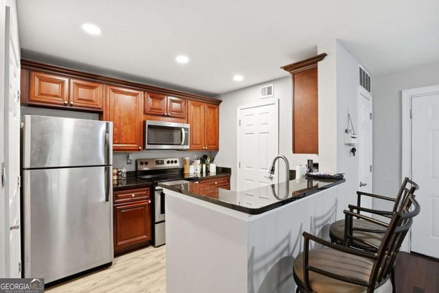 1204 Santa Fe Parkway R, Atlanta, GA 30350