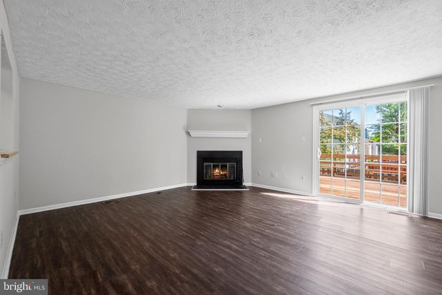 8333 SILVER TRUMPET DR, Columbia, MD 21045