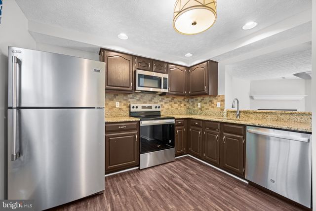 8333 SILVER TRUMPET DR, Columbia, MD 21045