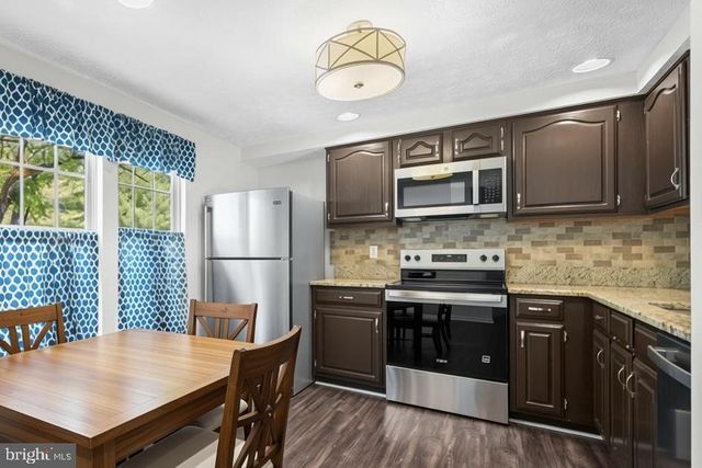 8333 SILVER TRUMPET DR, Columbia, MD 21045
