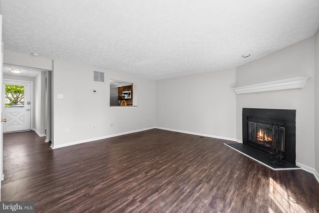 8333 SILVER TRUMPET DR, Columbia, MD 21045