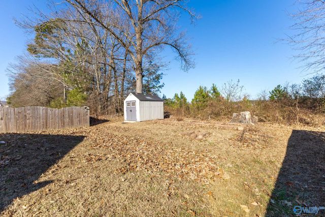 163 Sedgewick Drive, Owens Cross Roads, AL 35763