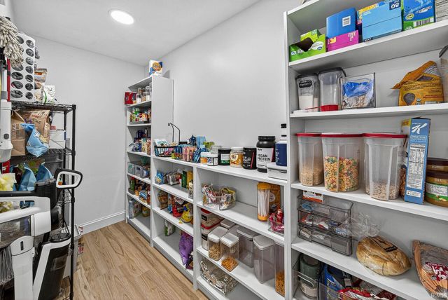 11693 Black Friars Lane, Mishawaka, IN 46545