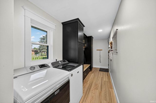 11693 Black Friars Lane, Mishawaka, IN 46545