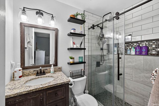 11693 Black Friars Lane, Mishawaka, IN 46545