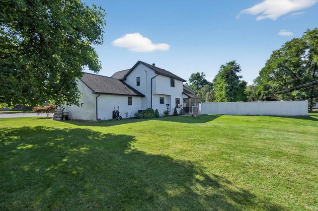 11693 Black Friars Lane, Mishawaka, IN 46545