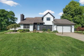 11693 Black Friars Lane, Mishawaka, IN 46545