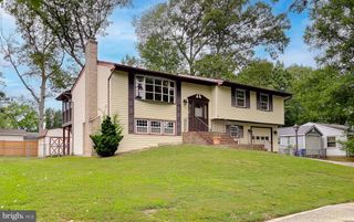 3502 LISA LN, Waldorf, MD 20601