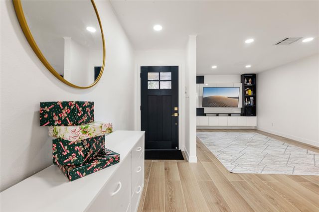 3410 Tanglewilde Street, Houston, TX 77063