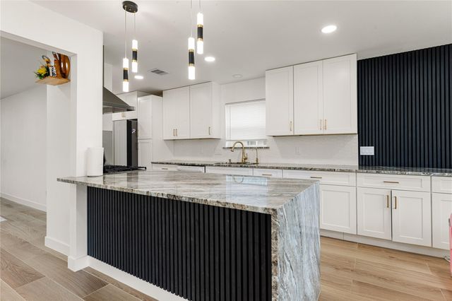 3410 Tanglewilde Street, Houston, TX 77063