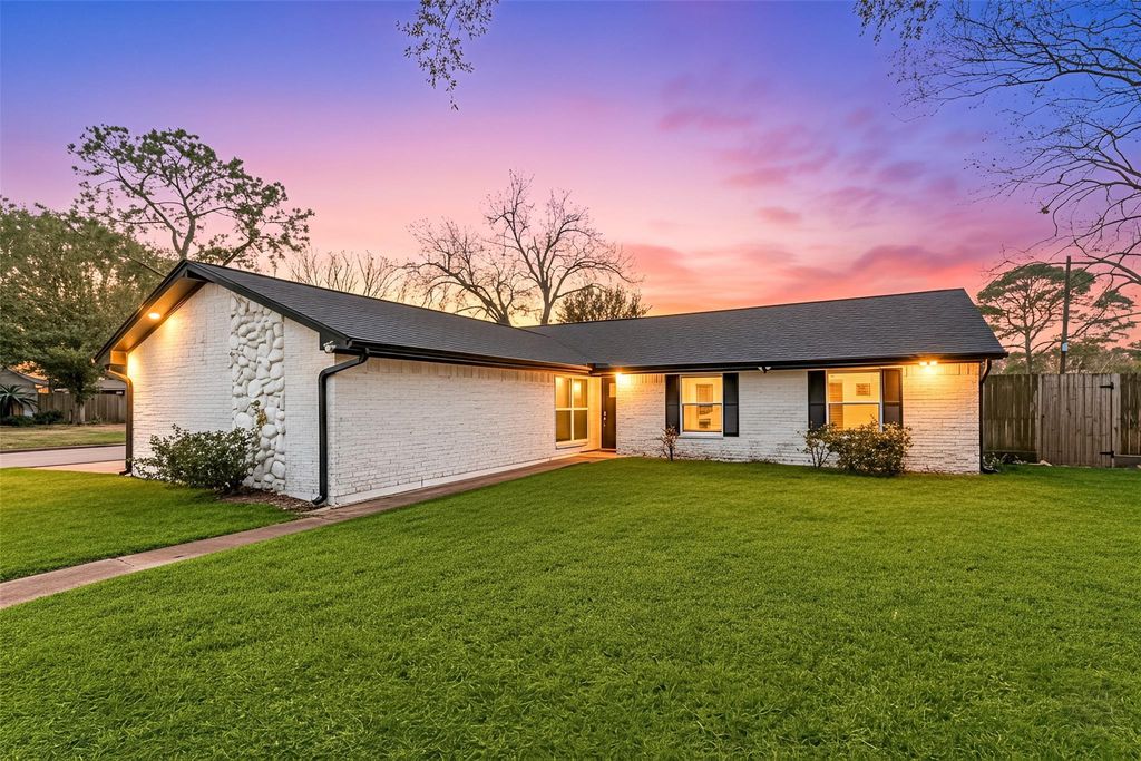 3410 Tanglewilde Street, Houston, TX 77063