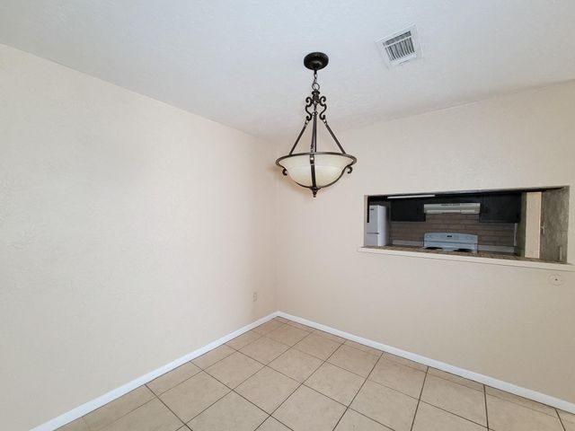 1511 Barcelona Way, Baytown, TX 77520