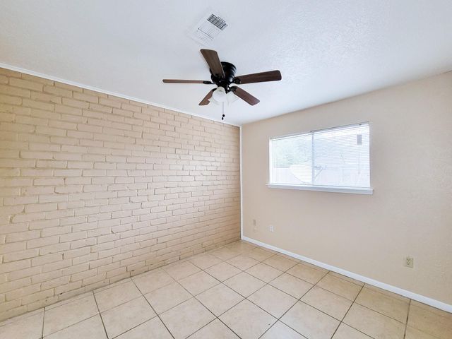 1511 Barcelona Way, Baytown, TX 77520