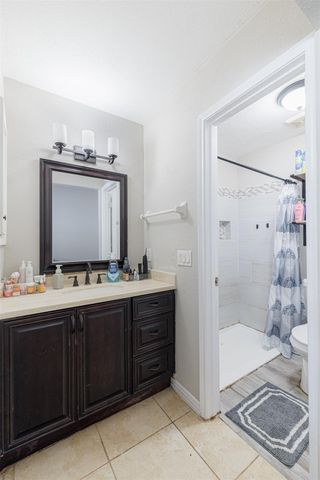 9116 Wilcrest Drive 9116, Houston, TX 77099