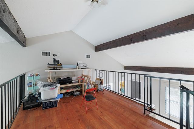 9116 Wilcrest Drive 9116, Houston, TX 77099