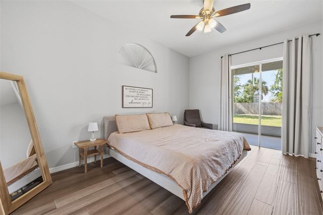 10121 KINGSHYRE WAY, Tampa, FL 33647