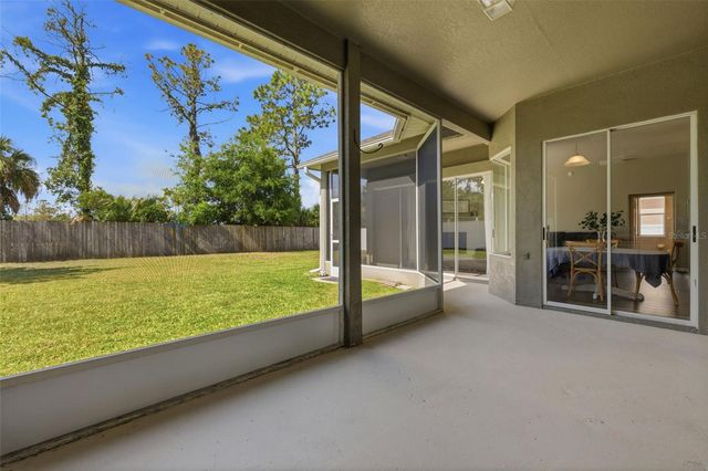 10121 KINGSHYRE WAY, Tampa, FL 33647